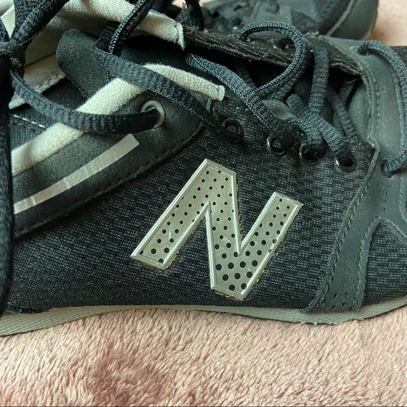 👟 Black & Silver New Balance Women’s Size 9 👟 - Picture 3 of 8